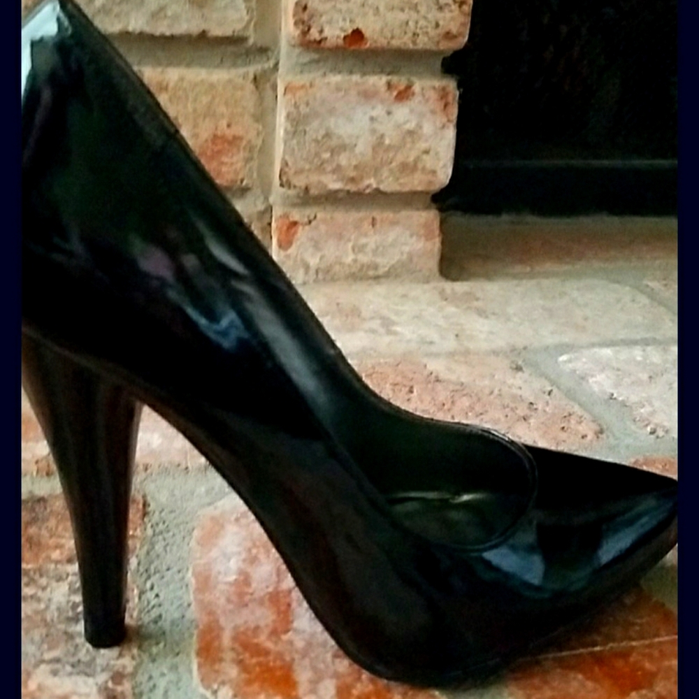 Black heels